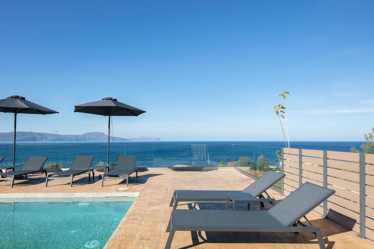 Pietra Di Mare Aparthotel Petres  Exteriör bild