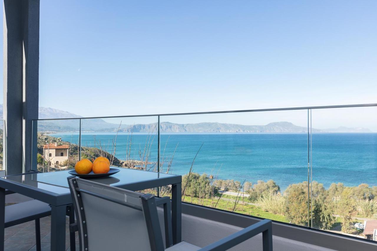 Pietra Di Mare Aparthotel Petres  Exteriör bild